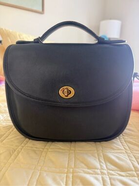 Coach 97 True Blue small Plaza.